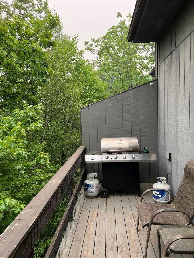 Pocono Paradise - 3 Bedroom 3 And Half Bathroom Townhouse Tannersville Εξωτερικό φωτογραφία
